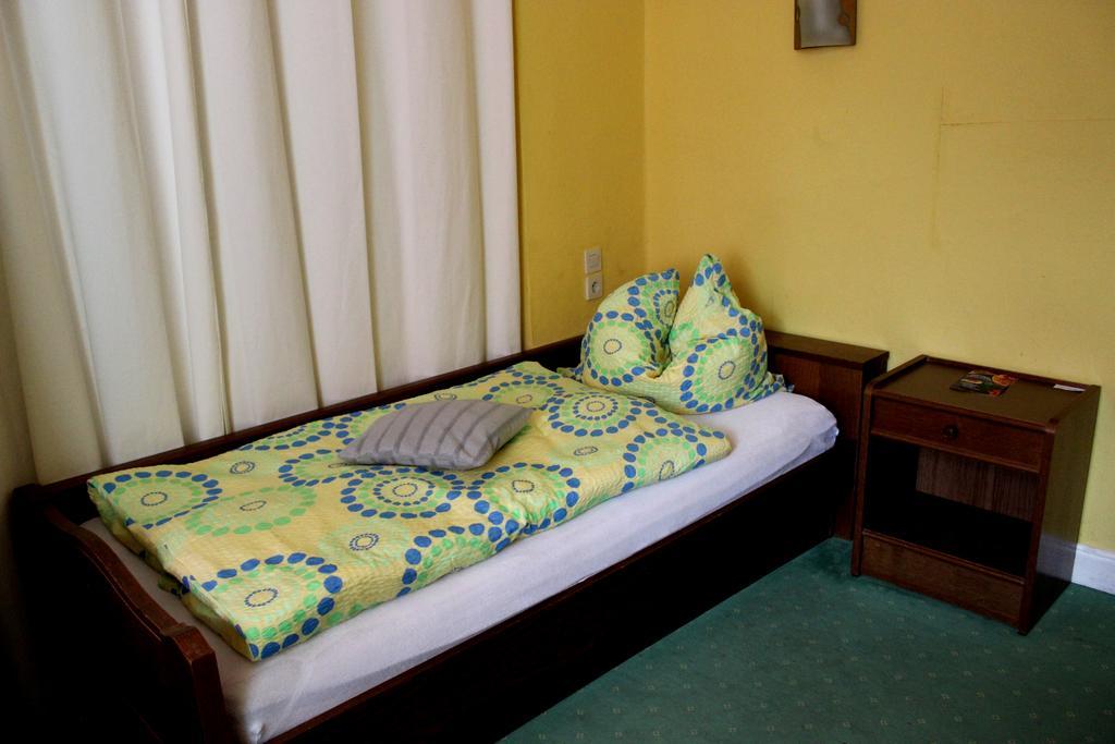 Burbach  Hotel Haus Wasserscheide מראה חיצוני תמונה