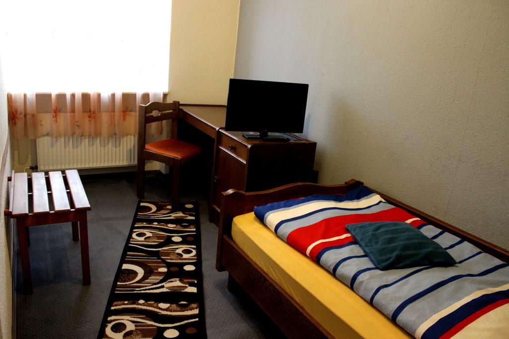 Burbach  Hotel Haus Wasserscheide מראה חיצוני תמונה