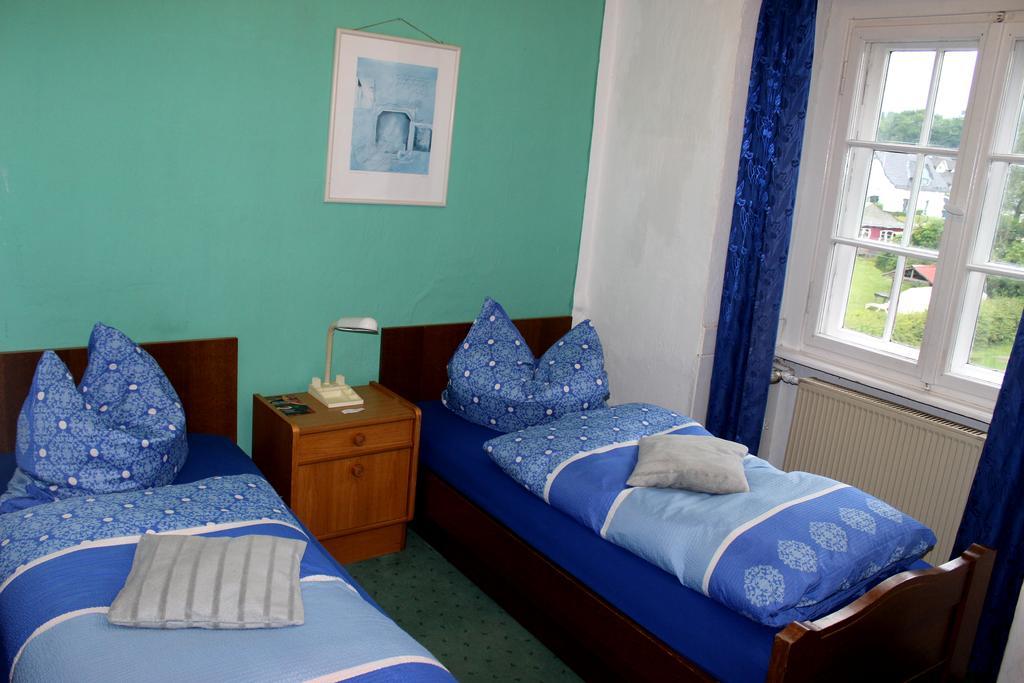 Burbach  Hotel Haus Wasserscheide מראה חיצוני תמונה