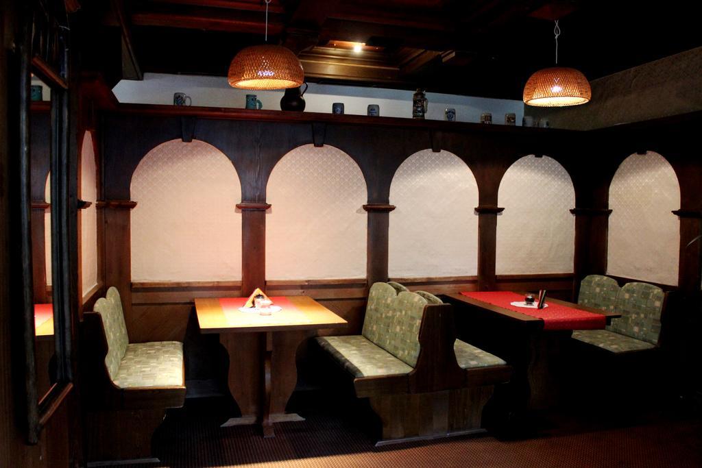 Burbach  Hotel Haus Wasserscheide מראה חיצוני תמונה